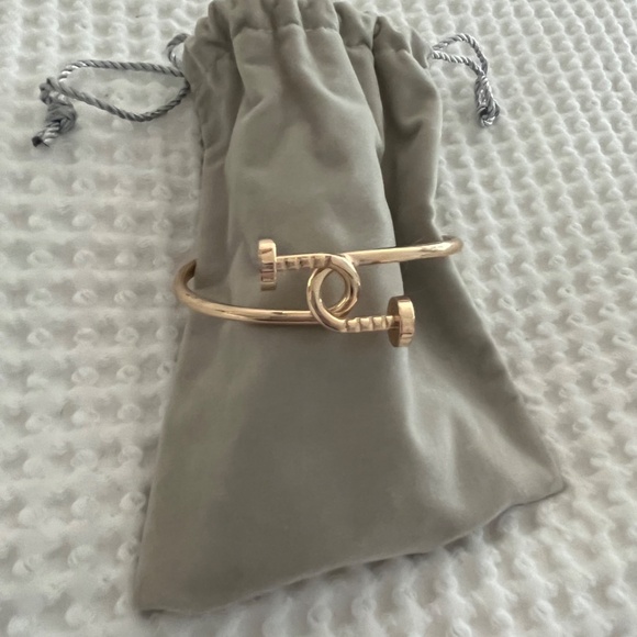 New Gold Tone Nail Twist Cuff Bracelet - Picture 12 of 15